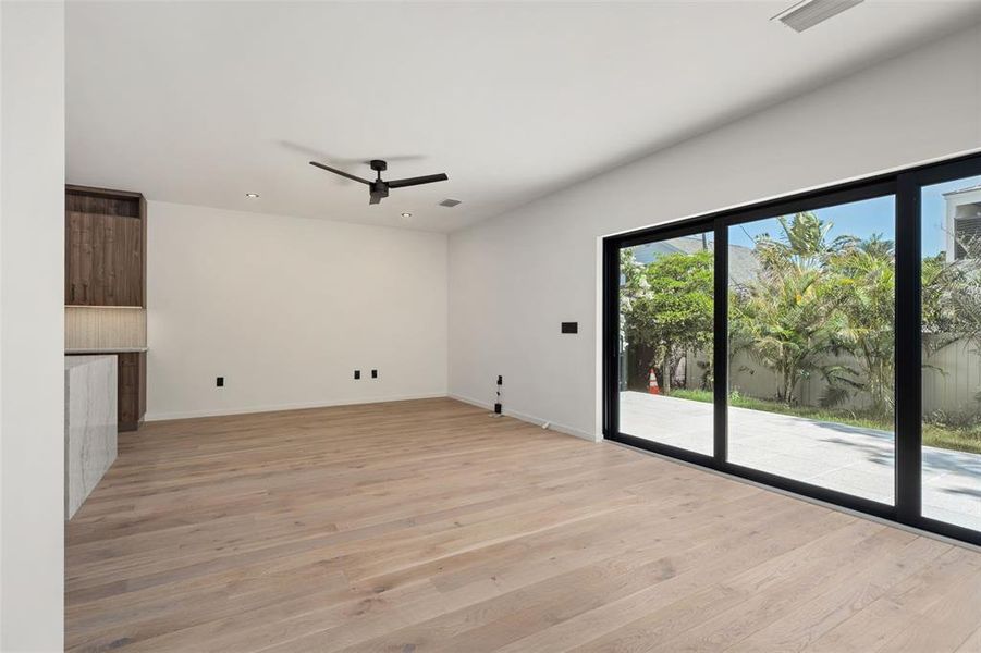 Spacious, unfurnished interior of a new home in , Sarasota (Image 29). Spacious, unfurnished interior of a new home in , Sarasota (Image 29).