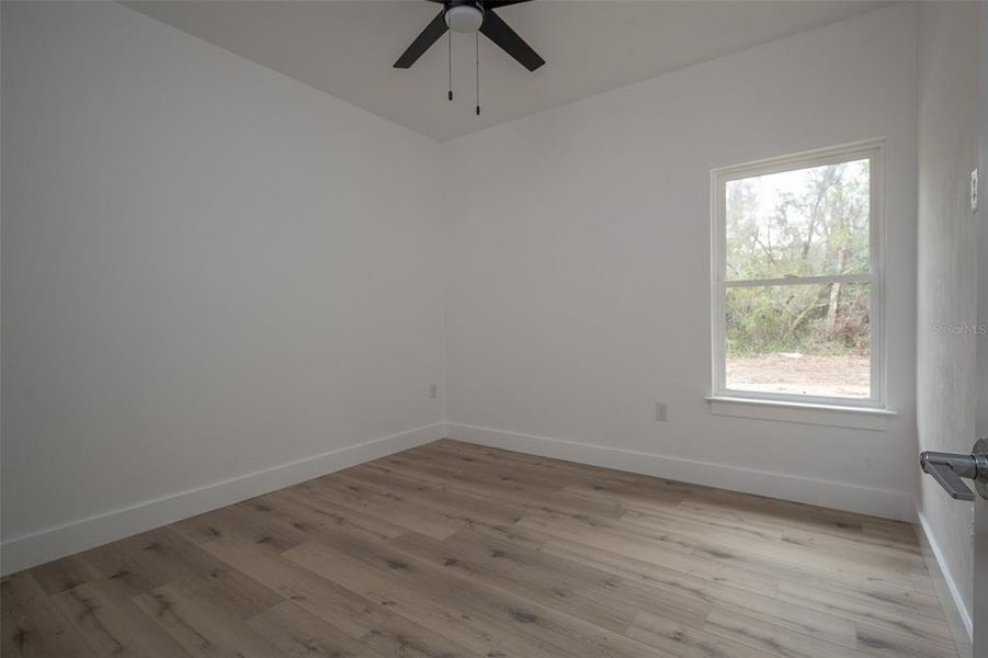 Spacious, unfurnished interior of a new home in , Archer (Image 12).