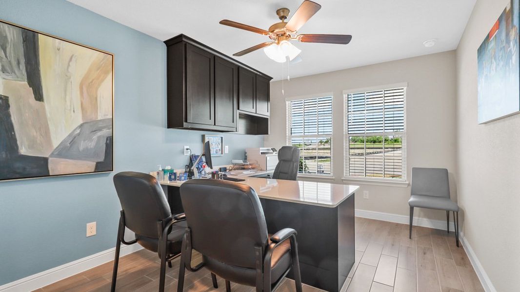 Furnished interior view inside a new home in Sandstone Estates, Granbury (Image 32). Furnished interior view inside a new home in Sandstone Estates, Granbury (Image 32).