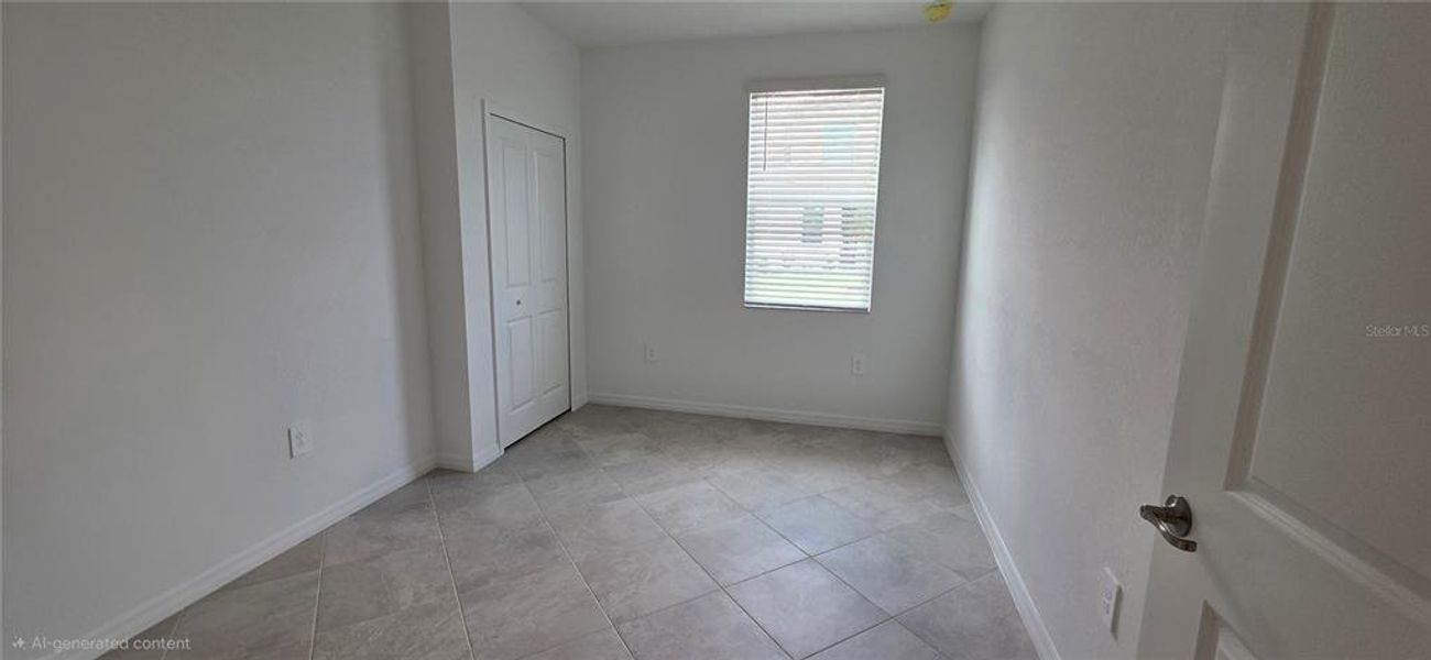 Spacious, unfurnished interior of a new home in Calusa Country Club, Lakewood Ranch (Image 15).