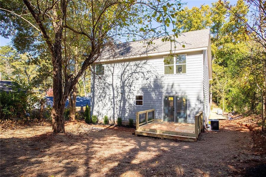 Exterior details and patio area of a home in , Decatur (Image 3).