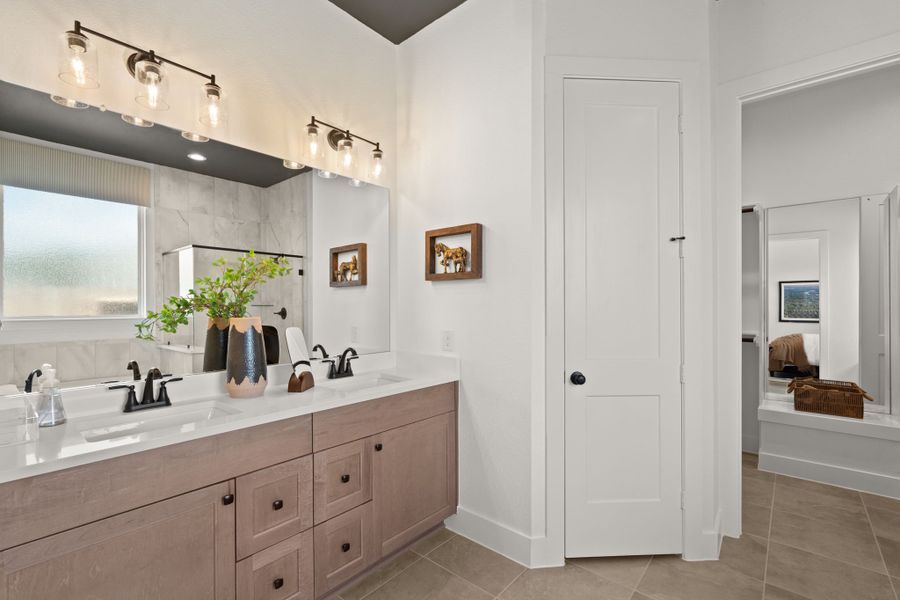 Furnished interior view inside a new home in Artavia, Conroe (Image 10).