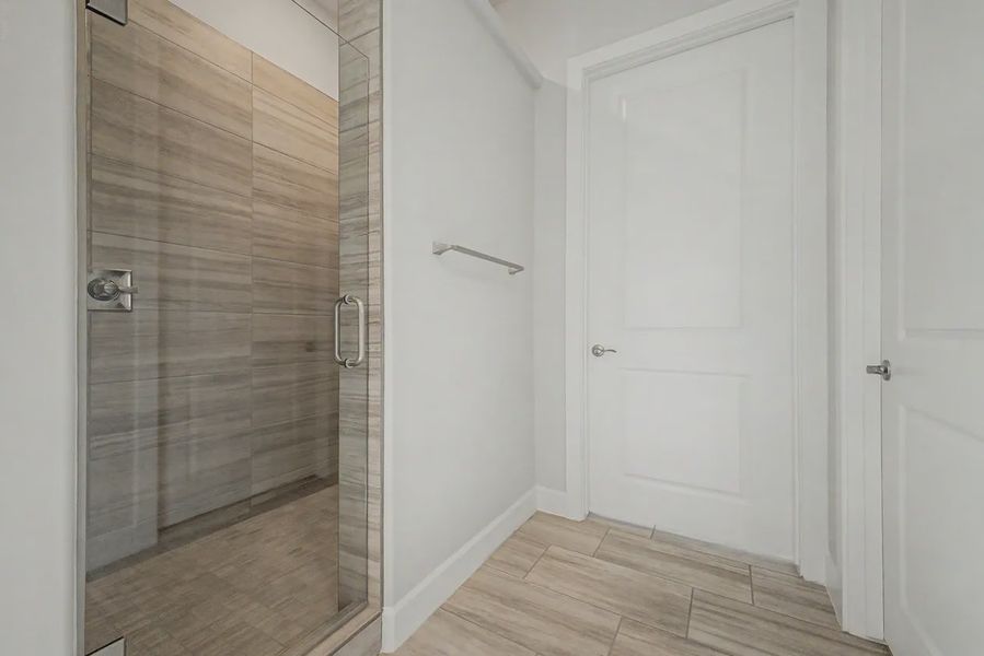 Spacious, unfurnished interior of a new home in Bellero Estates, Queen Creek (Image 23). Spacious, unfurnished interior of a new home in Bellero Estates, Queen Creek (Image 23).