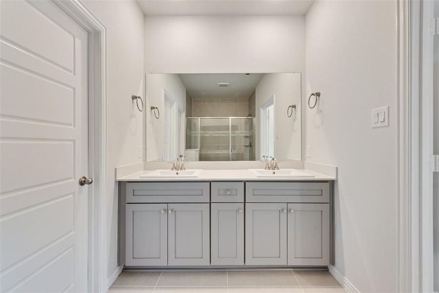 Furnished interior view inside a new home in City Point, North Richland Hills (Image 8). Furnished interior view inside a new home in City Point, North Richland Hills (Image 8).