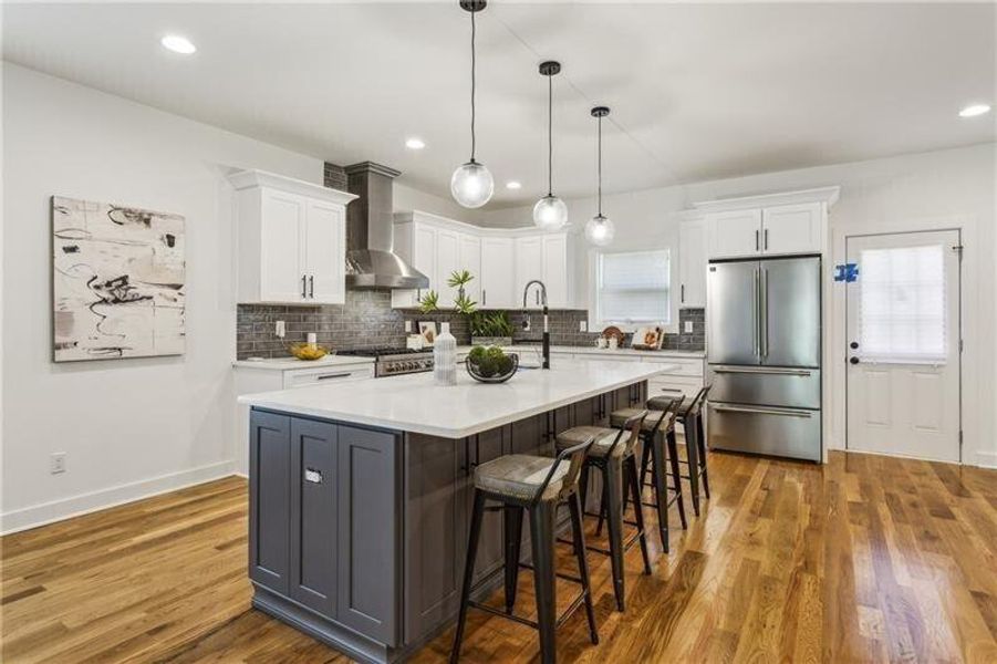 Furnished interior view inside a new home in , Atlanta (Image 12).