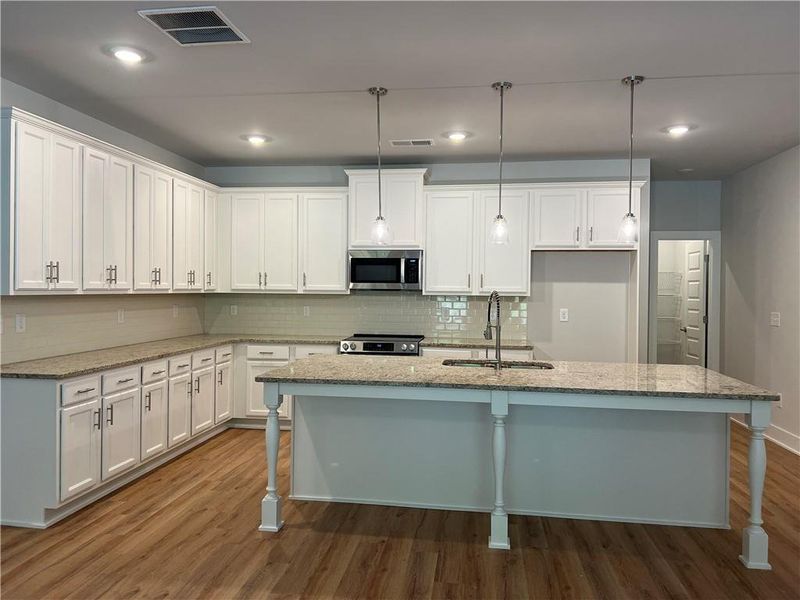 Furnished interior view inside a new home in The Park at Gainesville Township, Gainesville (Image 12). Furnished interior view inside a new home in The Park at Gainesville Township, Gainesville (Image 12).