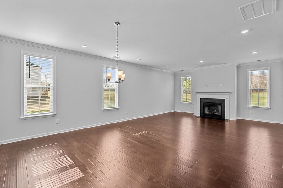 Spacious, unfurnished interior of a new home in Lilah Grove, Summerfield (Image 18).