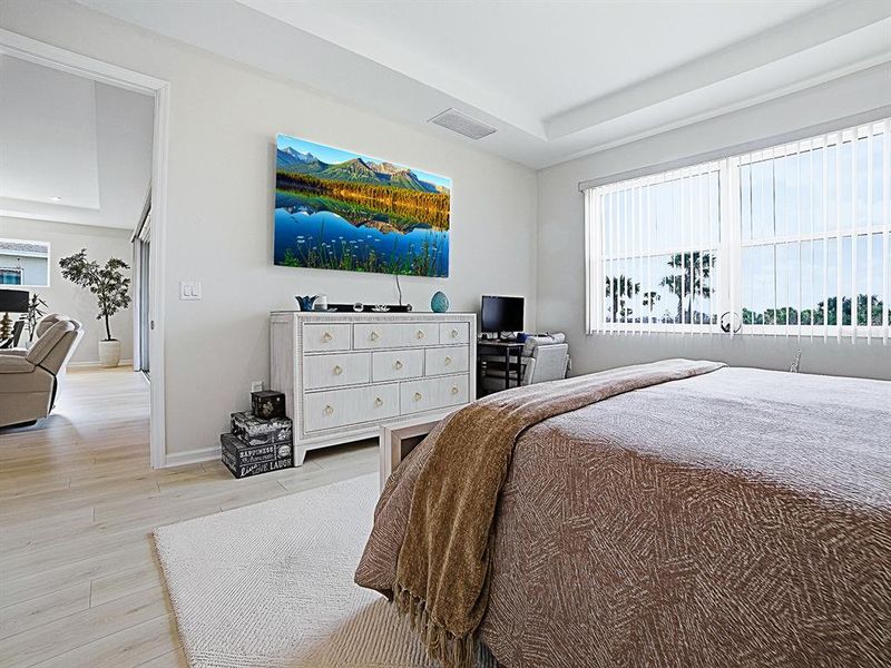 Furnished interior view inside a new home in , Tavares (Image 9).