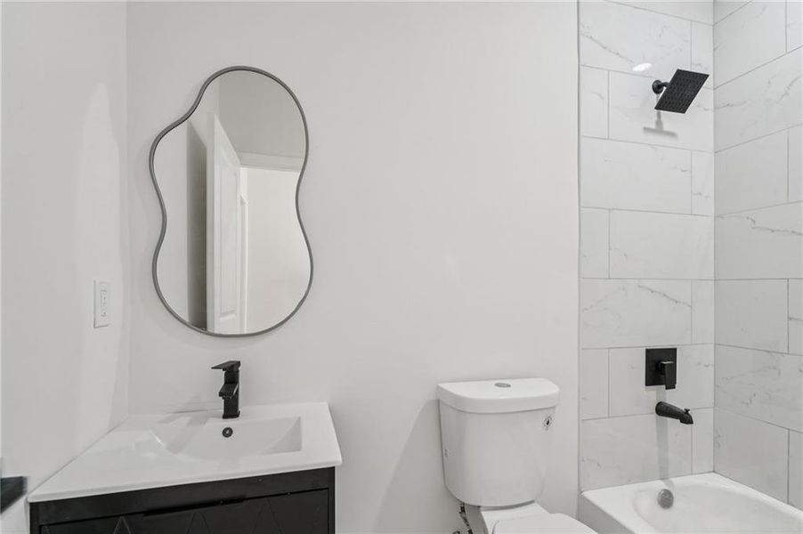 Furnished interior view inside a new home in , Atlanta (Image 5). Furnished interior view inside a new home in , Atlanta (Image 5).