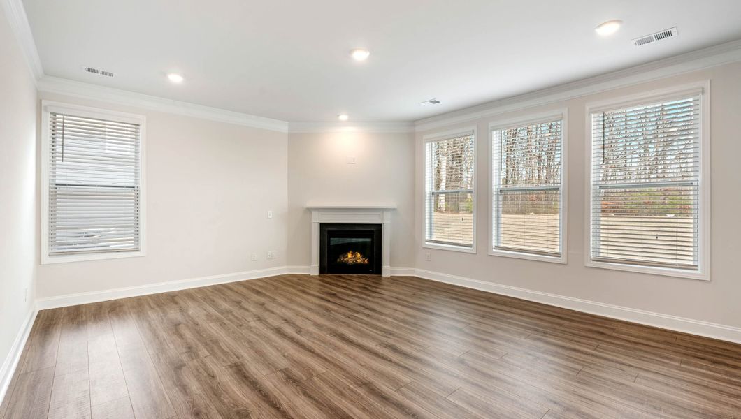 Spacious, unfurnished interior of a new home in Sycamore Cove, Woodruff (Image 18). Spacious, unfurnished interior of a new home in Sycamore Cove, Woodruff (Image 18).