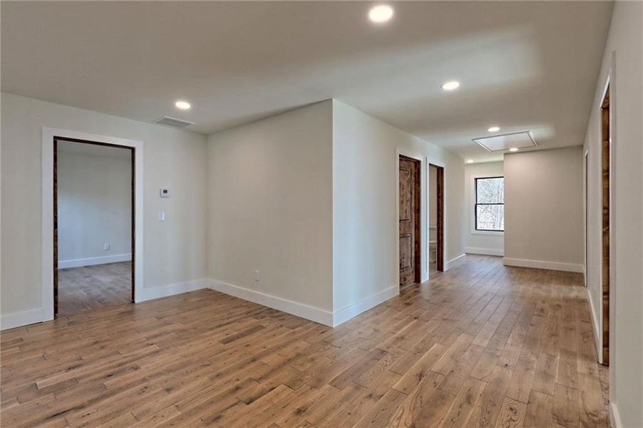 Spacious, unfurnished interior of a new home in , Clayton (Image 72).