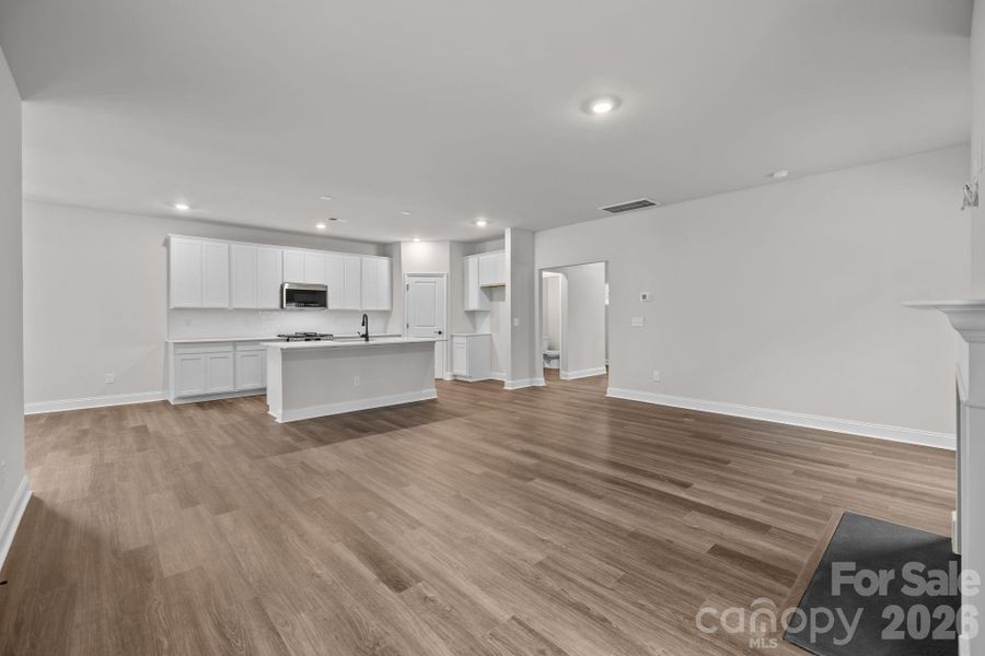Spacious, unfurnished interior of a new home in Arbor Village, Matthews (Image 18).