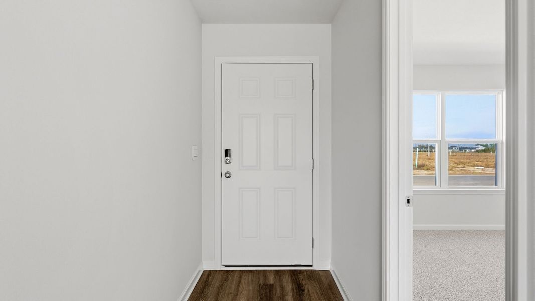 Spacious, unfurnished interior of a new home in Liberty, Panama City (Image 13).