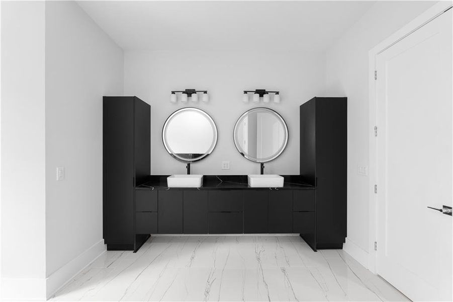 Furnished interior view inside a new home in , Atlanta (Image 59).