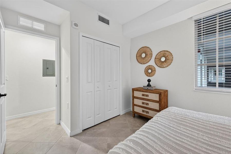 Furnished interior view inside a new home in Heritage Landing, Punta Gorda (Image 12).