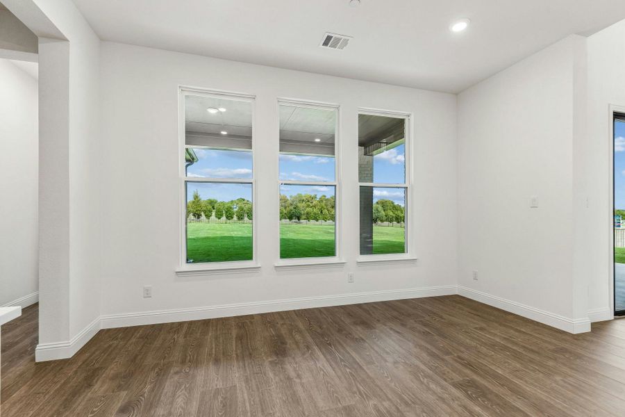 Representative unfurnished interior of a home built from the Hancock by Kindred Homes in Oak Creek Ranch, Waxahachie (Image 37).