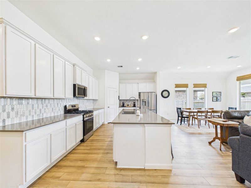Furnished interior view inside a new home in Westwood, League City (Image 25).