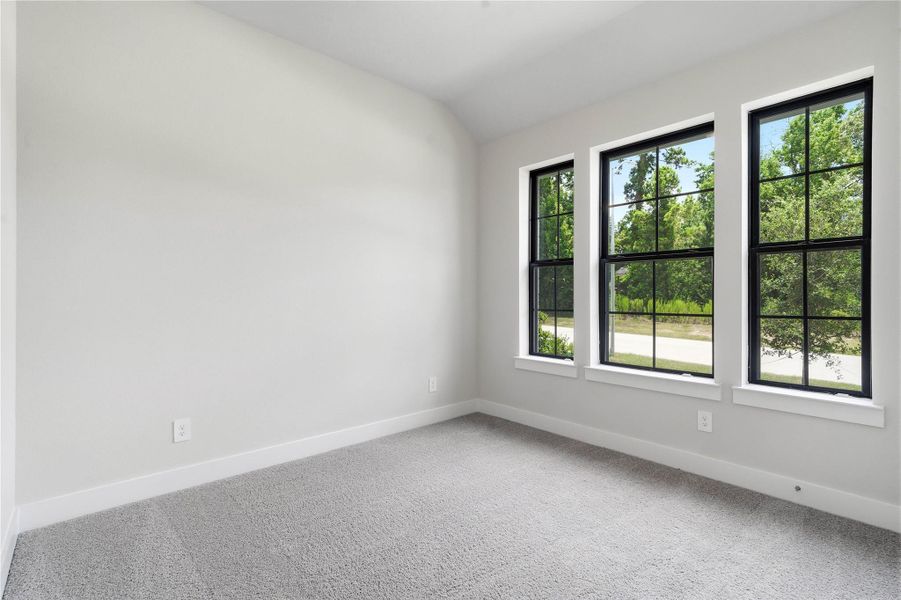 Spacious, unfurnished interior of a new home in Timber Hollow, Magnolia (Image 23). Spacious, unfurnished interior of a new home in Timber Hollow, Magnolia (Image 23).