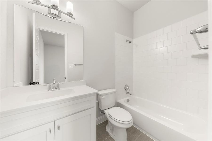 21. 9304 Blooming Ivy - 2ND Bath 21. 9304 Blooming Ivy - 2ND Bath