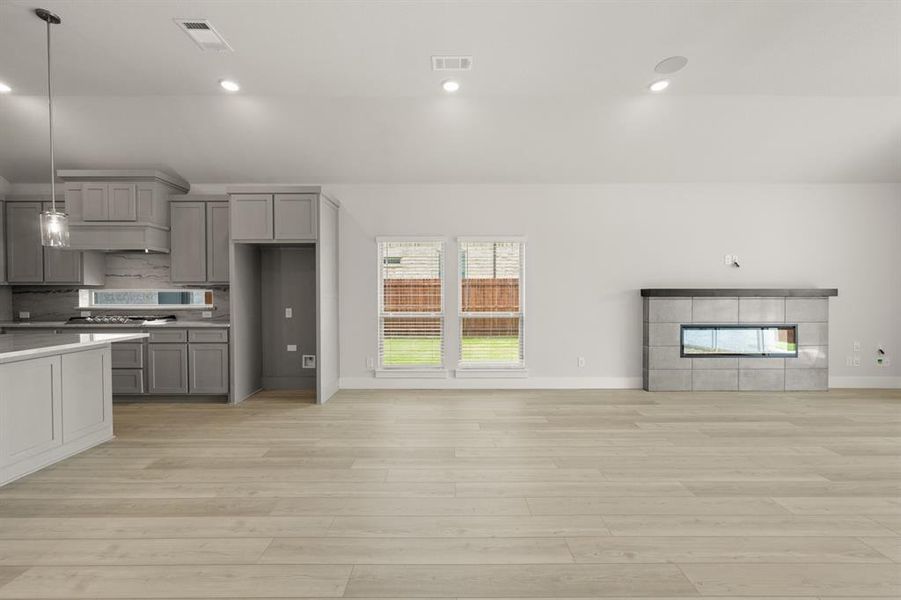 Spacious, unfurnished interior of a new home in Shady Valley Estates, Midlothian (Image 19).