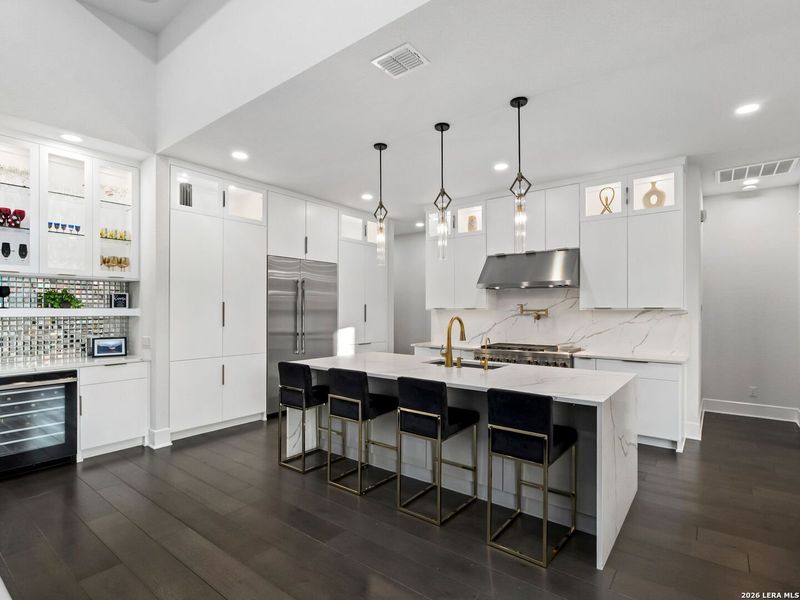 Furnished interior view inside a new home in , Canyon Lake (Image 13).