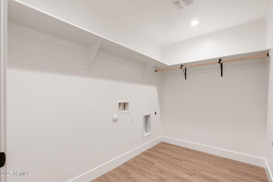 16630 N Slate Ln, 09-22 - 28