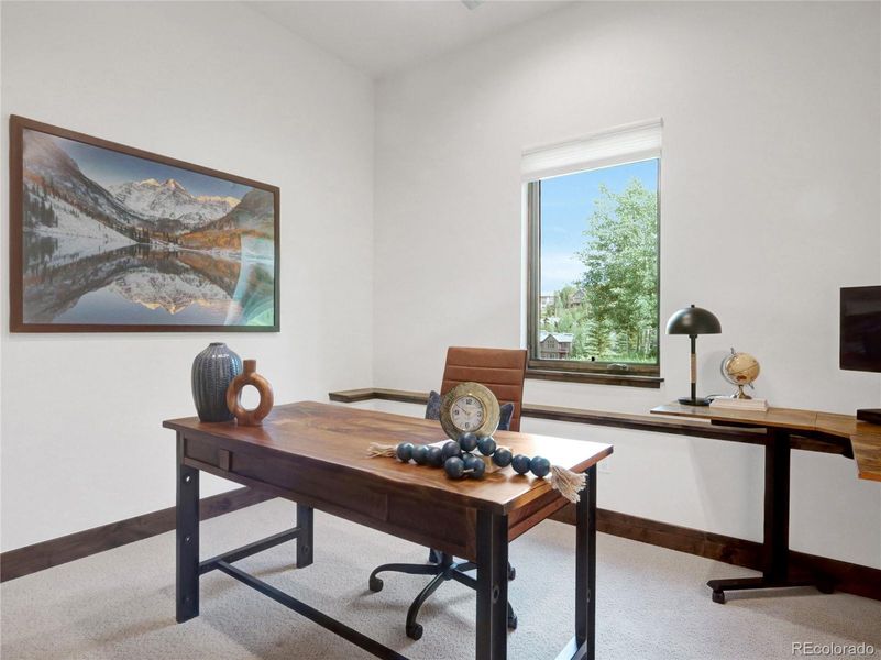 Furnished interior view inside a new home in , Silverthorne (Image 22).