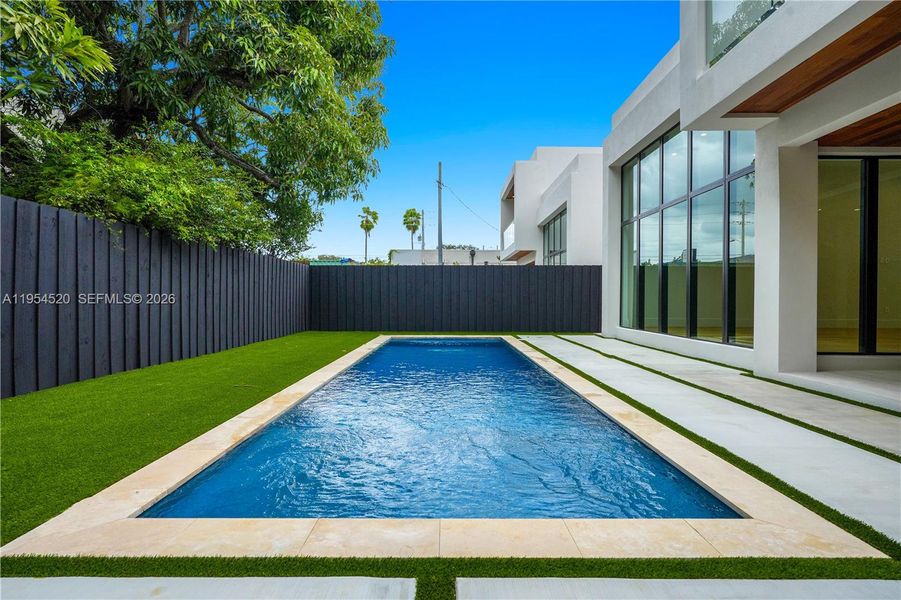 Exterior details and patio area of a home in , Miami (Image 3).