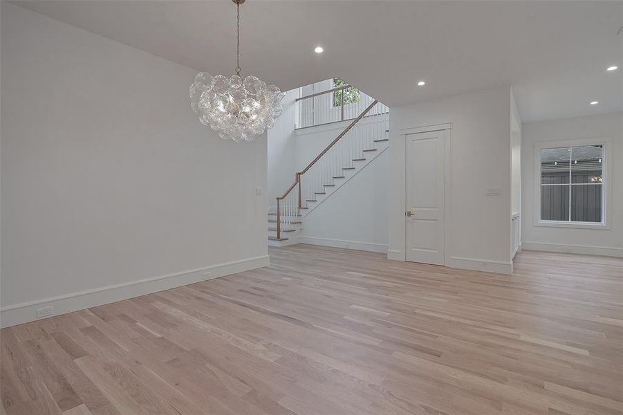Spacious, unfurnished interior of a new home in , Dallas (Image 23).