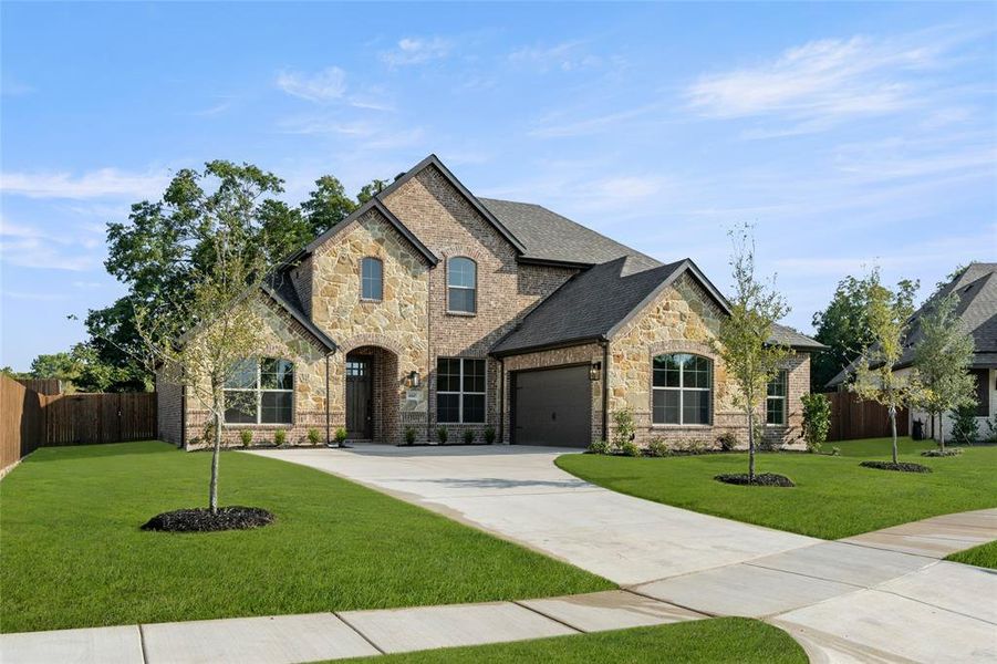 4445 Verbena- Front-2