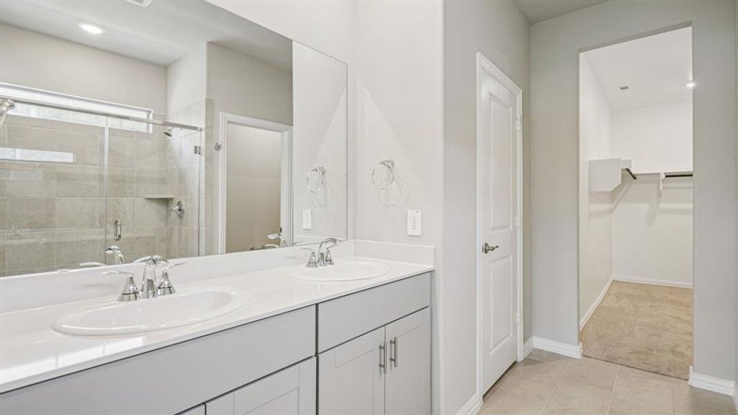 Photo is not of the actual home, but is an inspirational photo of builder’s model home and may depict options, furnishings, and/or decorator features that are not included.