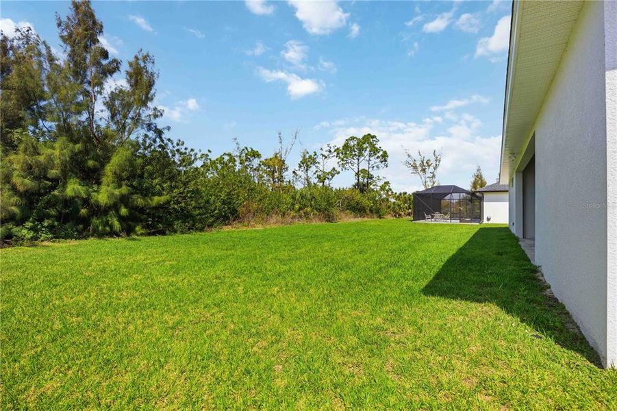 Exterior details and patio area of a home in , Port Charlotte (Image 34).