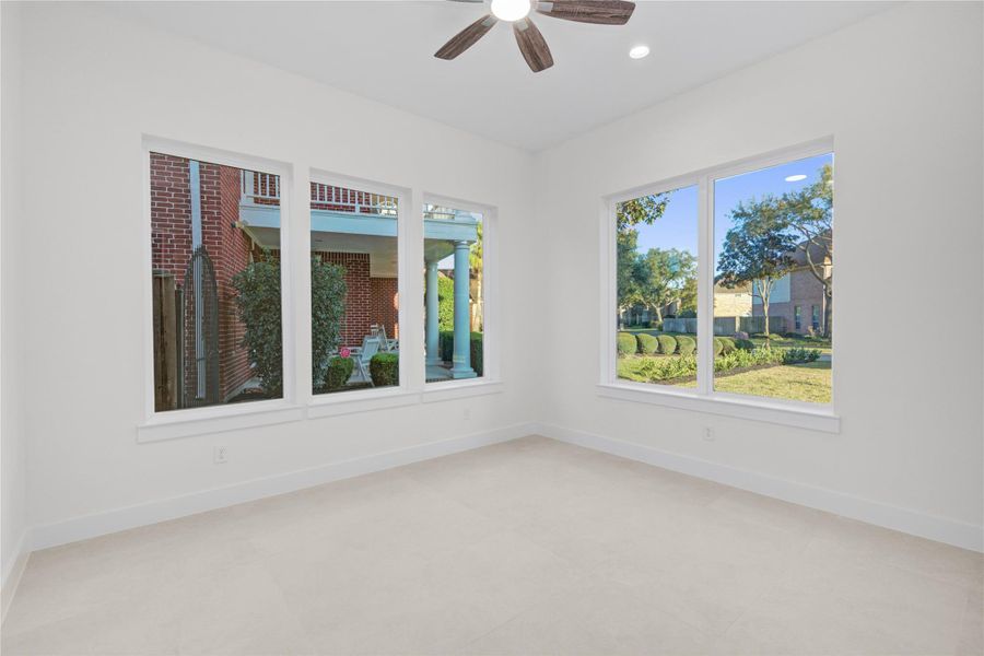 Spacious, unfurnished interior of a new home in , Houston (Image 19).