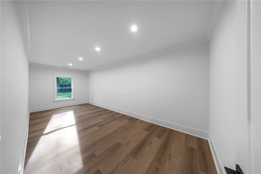 Spacious, unfurnished interior of a new home in , Alpharetta (Image 47). Spacious, unfurnished interior of a new home in , Alpharetta (Image 47).