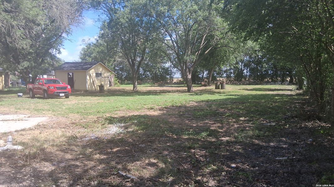 Natural landscape and outdoor views near in San Antonio (Image 2). Natural landscape and outdoor views near in San Antonio (Image 2).