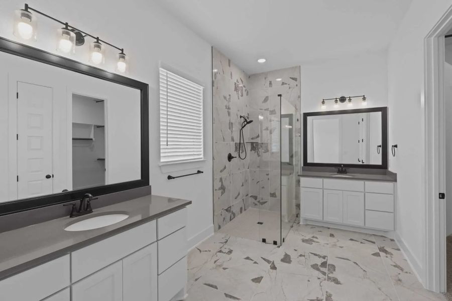 Representative furnished interior of a home built from the Cohen by Chesmar Homes in Sienna Lakes, San Antonio (Image 5).