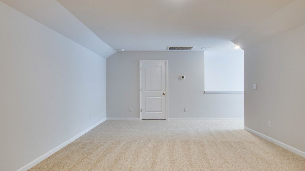 Spacious, unfurnished interior of a new home in Legacy Farms, White House (Image 23). Spacious, unfurnished interior of a new home in Legacy Farms, White House (Image 23).