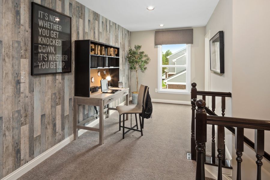 Representative furnished interior of a home built from the Everett by Fischer Homes in Woodberry, Canton (Image 27).