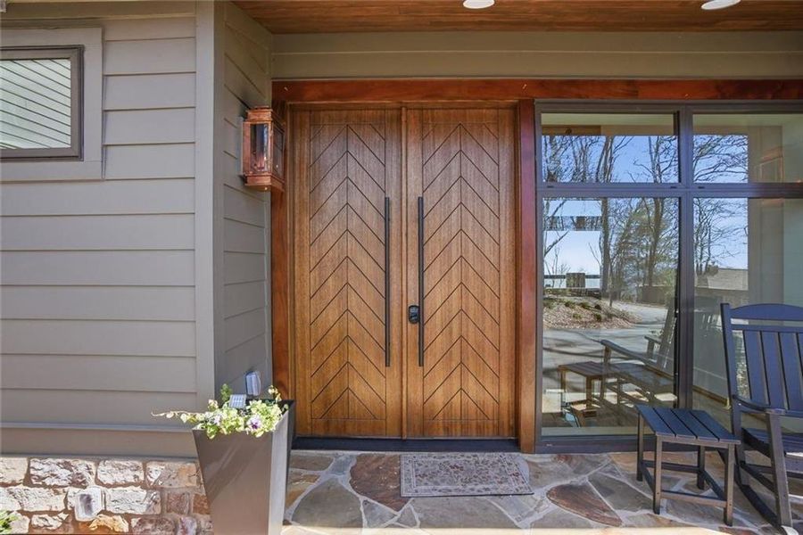 Exterior details and patio area of a home in , Jasper (Image 20).