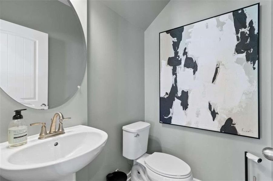 Furnished interior view inside a new home in Diamante, Stockbridge (Image 29).