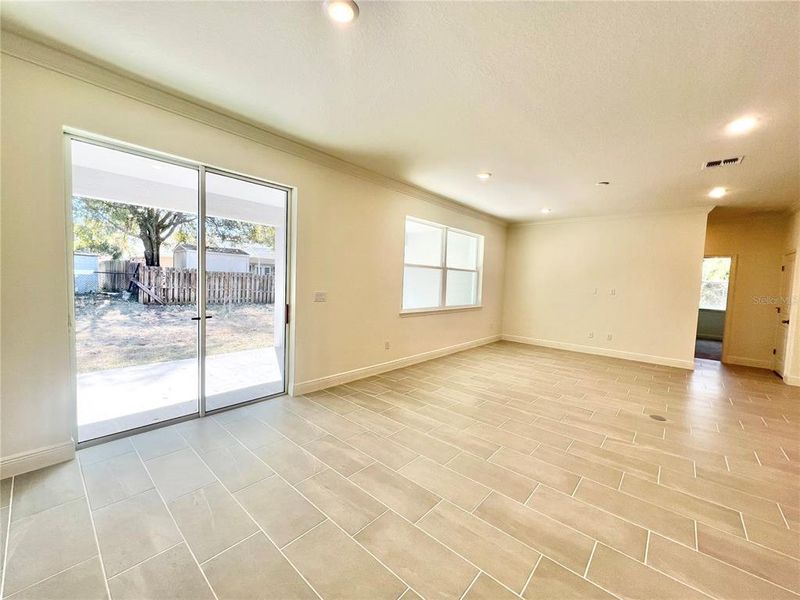 Spacious, unfurnished interior of a new home in Palm Coast, Palm Coast (Image 17).