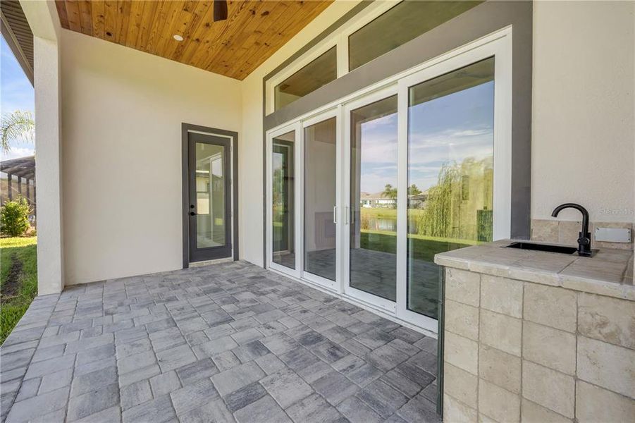 Exterior details and patio area of a home in , Palm Coast (Image 2).