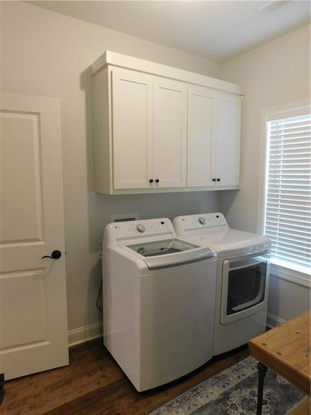 Image 33 of a home in . Image 33 of a home in .