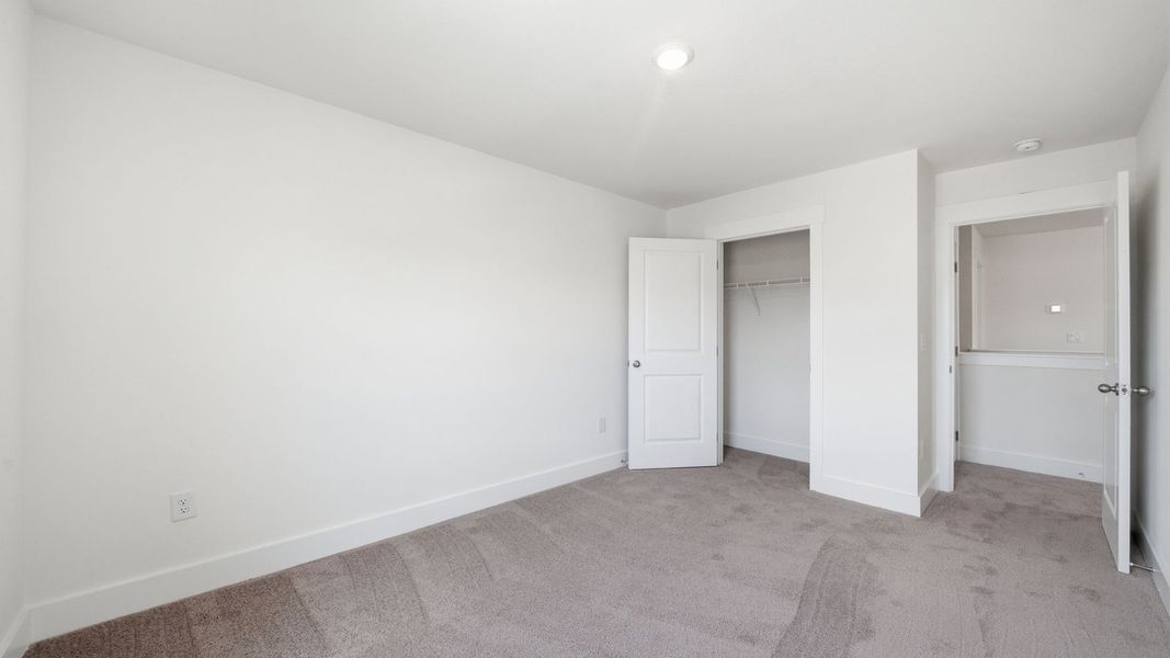 Spacious, unfurnished interior of a new home in Fieldcrest Acres, Blountville (Image 24). Spacious, unfurnished interior of a new home in Fieldcrest Acres, Blountville (Image 24).
