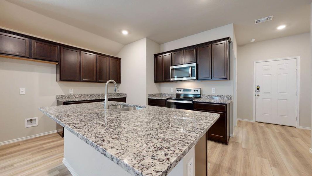 Furnished interior view inside a new home in Turnbo Ranch, Killeen (Image 6).