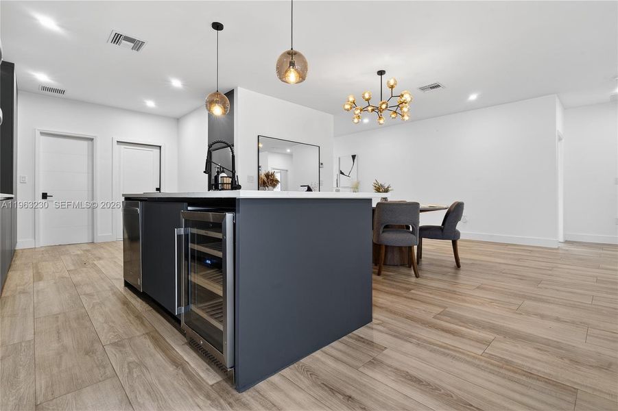 Furnished interior view inside a new home in , Fort Lauderdale (Image 32). Furnished interior view inside a new home in , Fort Lauderdale (Image 32).