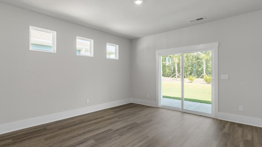 Spacious, unfurnished interior of a new home in Indigo Preserve Townhomes, Leland (Image 13).