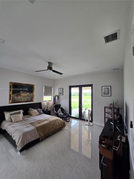 Furnished interior view inside a new home in , Loxahatchee (Image 10).