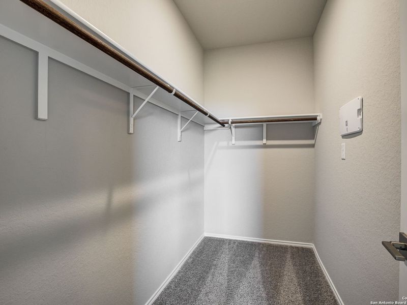 Spacious, unfurnished interior of a new home in Applewhite Meadows, San Antonio (Image 13). Spacious, unfurnished interior of a new home in Applewhite Meadows, San Antonio (Image 13).