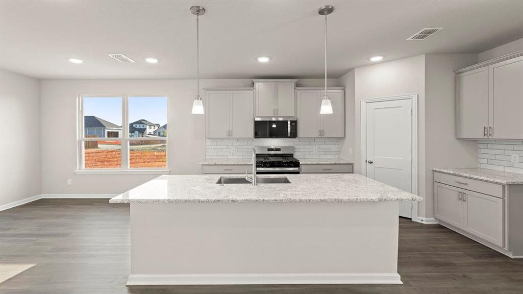 12. 1114 Falls Rush - Kitchen